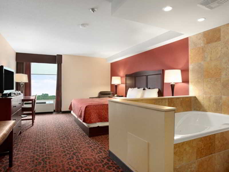 Ramada By Wyndham Niagara Falls/Fallsview Cameră foto