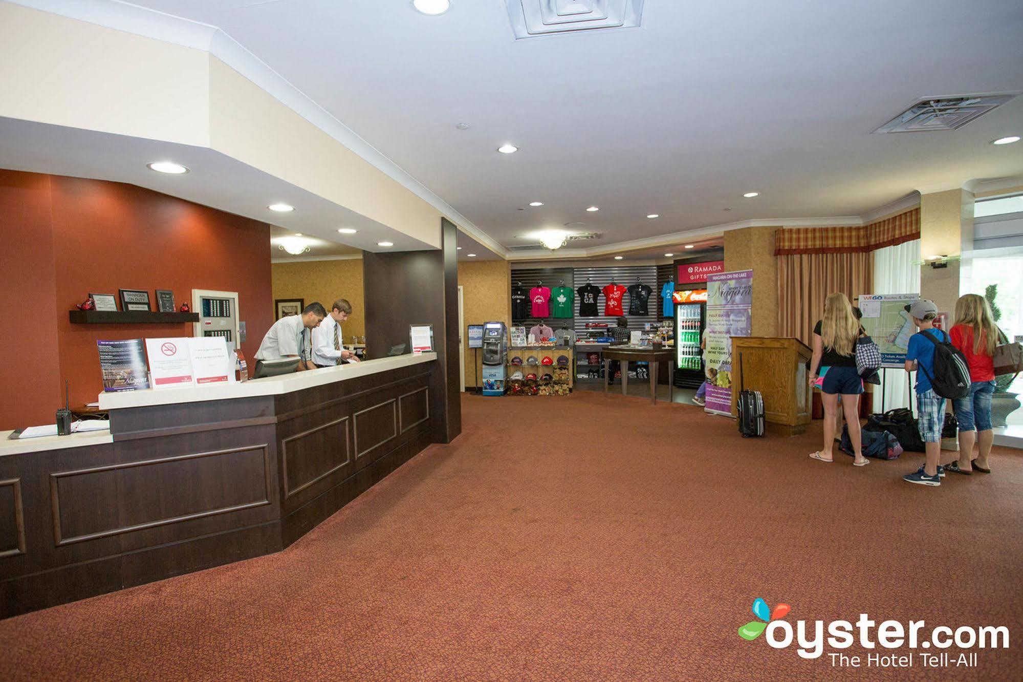 Ramada By Wyndham Niagara Falls/Fallsview Exterior foto